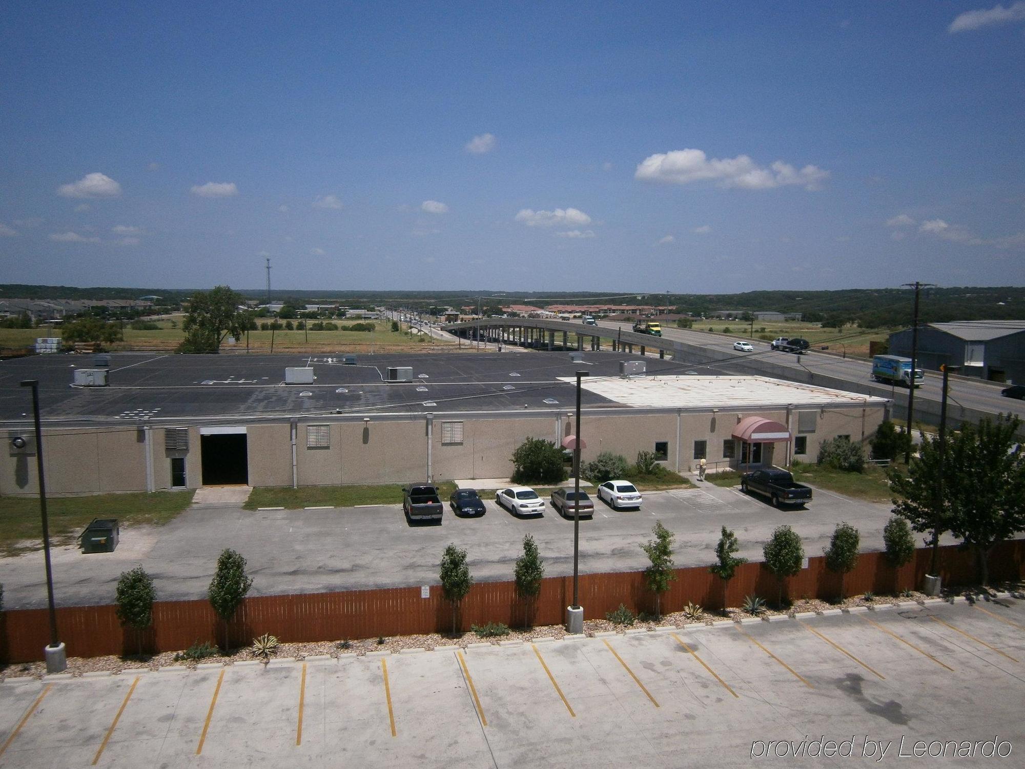 Candlewood Suites San Marcos By Ihg Екстериор снимка