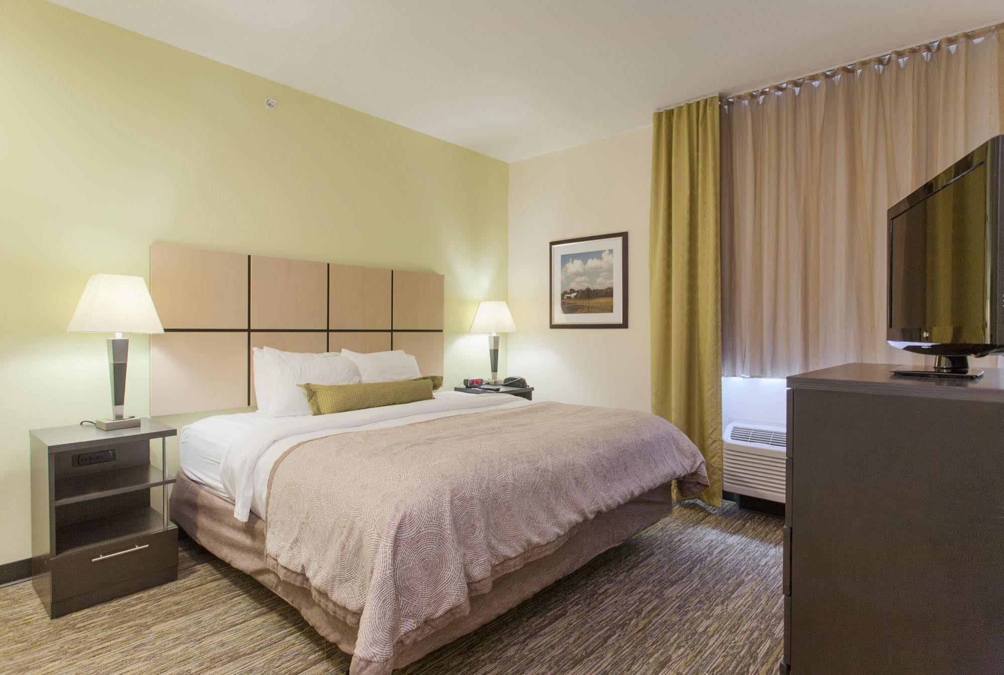 Candlewood Suites San Marcos By Ihg Екстериор снимка
